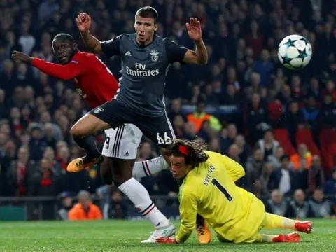 Với 19.8 triệu bảng, Man Utd sẽ sở hữu người hoàn hảo với Bailly