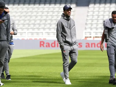 Thảm bại trước Newcastle, Chelsea kết thúc Premier League trong bi kịch