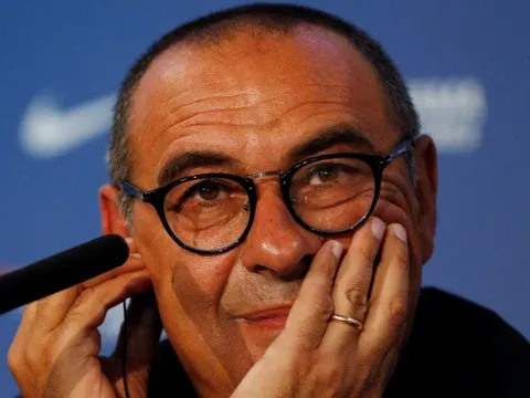 Chelsea sẽ ra sân với đội hình nào trong trận đầu tiên của Sarri?