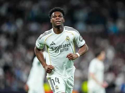 Tchouameni cự tuyệt MU và Liverpool