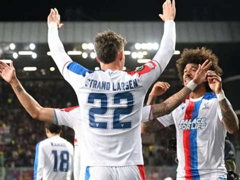 Glasner cảnh báo Crystal Palace dù thắng Shakhtar