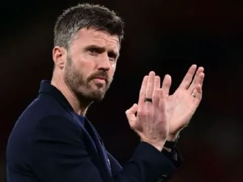 Man Utd ưu tiên bổ nhiệm Michael Carrick làm HLV trưởng