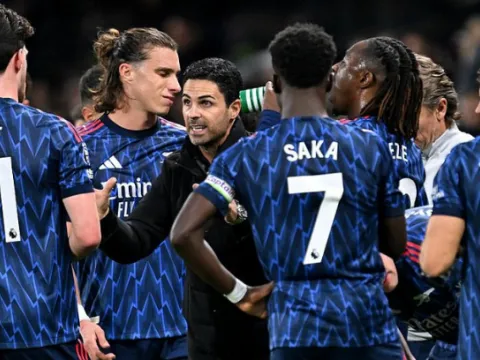4 điểm nhấn trước vòng 35 Ngoại hạng Anh: Arsenal bứt phá ngôi đầu; Đại chiến vì Champions League