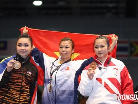 Khoảnh khắc cô gái vàng Wushu bật khóc khi nhớ đến bố đã mất