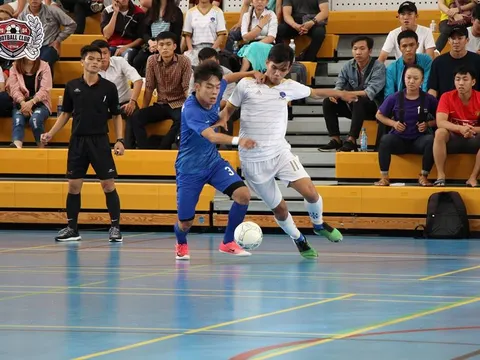Giải bóng đá Futsal Rmit mở rộng 2018: 16 đội bóng một mục tiêu