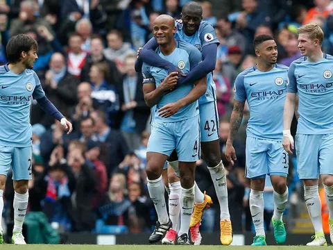 21h00 ngày 21/05, Watford vs Man City: Chạm ngón tay cuối cùng