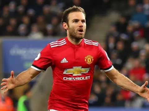 Juan Mata: "Tôi thích được chơi trên hàng công cùng Sanchez"