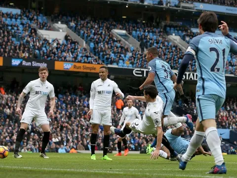 22h30 ngày 22/04, Man City vs Swansea: Chạy trốn tử thần