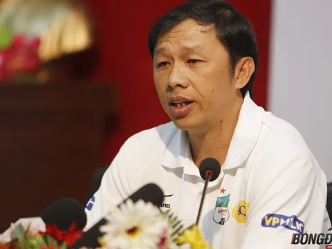 Vùi dập Quảng Ninh, HLV HAGL tiếp tục lo đấu Quảng Nam