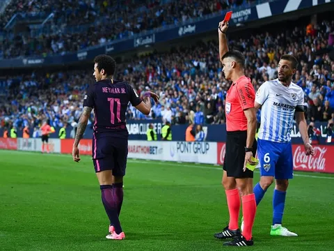 Thua Malaga 0-2: Đó là một Barca không quen biết!