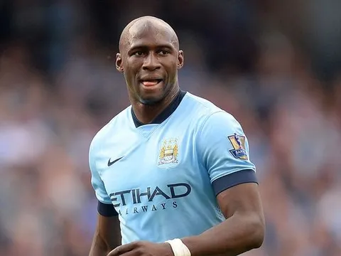 Bị nhồi thể lực, Naby Keita và Fabinho tỏ rõ sự mệt mỏi