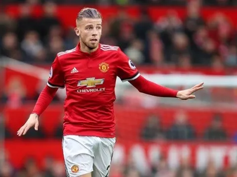 3 lý do để tin rằng Alderweireld là hợp đồng 'tồi tệ' với Man Utd