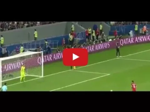 3 pha cản phá penalty thành công của Claudio Bravo vs Bồ Đào Nha