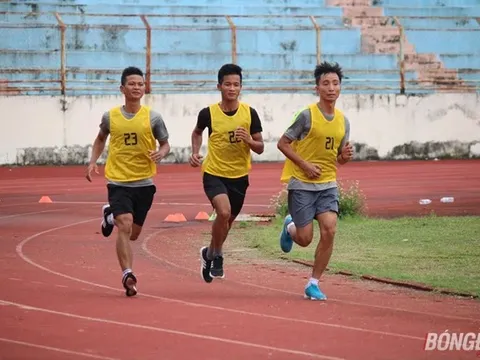 3 trợ lý trọng tài bị loại trong đợt tập huấn giữa mùa giải