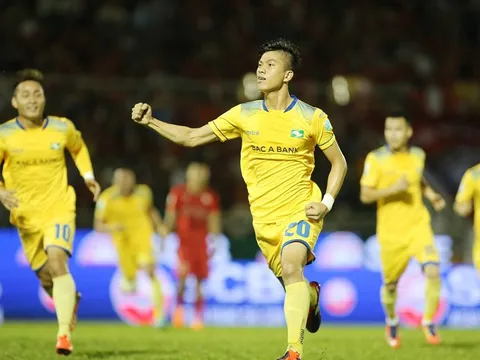 Bàn thắng đẹp nhất vòng 5 V-League, gọi tên Văn Đức - Xuân Trường