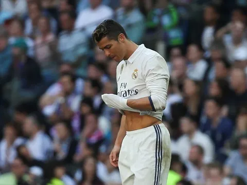 32 tuổi, Ronaldo sa sút thế nào?