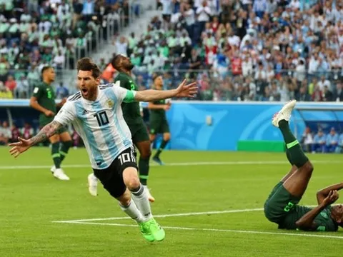 Messi: "Argentina không đáng bị loại từ vòng bảng"