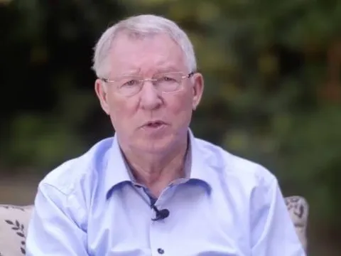 Vừa khỏi bệnh, Sir Alex lập tức nghĩ đến Man United