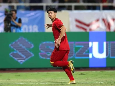 Chuyên gia Việt: "Bàn thắng của Công Phượng tuyệt vời"
