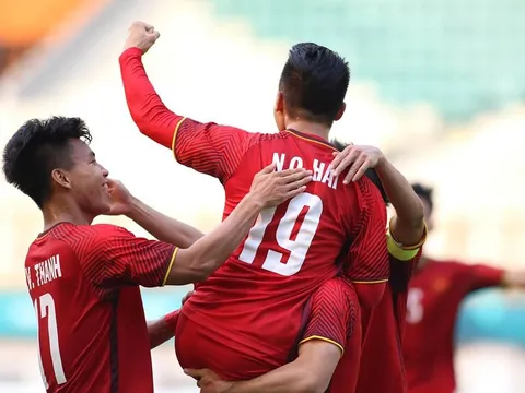 Công Phượng, Quang Hải "nổ súng" U23 Việt Nam có chiến thắng 3 "sao"