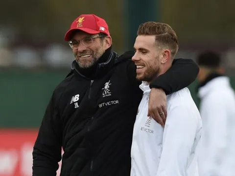 Henderson tiết lộ tin nhắn cổ vũ tinh thần từ Juergen Klopp