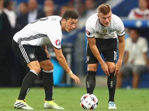 4 đội hình cực mạnh người Đức có thể mang đến World Cup (Phần 1): Xưng bá thế giới