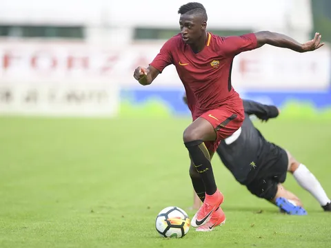 48 phút, Roma nã vào lưới đối thủ đến 8 bàn