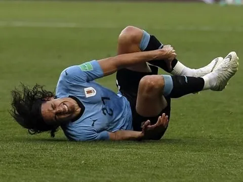Edinson Cavani cần "phá hủy y học" nếu muốn tử chiến với Pháp