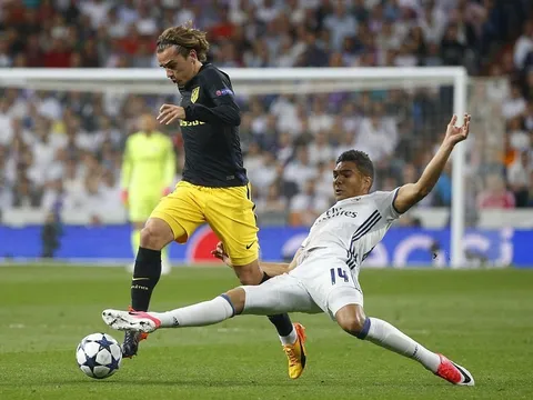Alves kiến tạo để Higuain kết liễu Monaco ngay trên đất Pháp