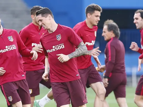 Atletico Madrid 'lên nòng' chuẩn bị đại chiến Tàu ngầm vàng