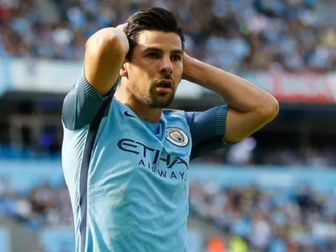 5 bản hợp đồng thất bại trong kỉ nguyên của Pep Guardiola