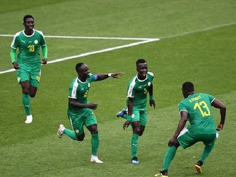 5 điểm nhấn Ba Lan 1-2 Senegal: Szczesny gánh... "đội bạn", Senegal trở lại giấc mơ năm 2002