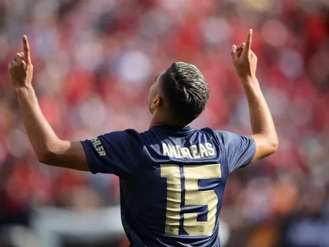 5 điểm nhấn Man United 1-4 Liverpool: Penalty phá hỏng trận đấu; Siêu phẩm Pereira