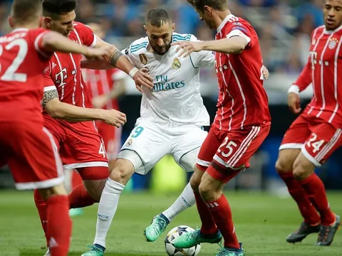 5 điểm nhấn Real 2-2 Bayern: Bundesliga chỉ là "ao làng"; Ronaldo lu mờ trước Benzema