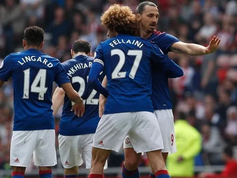 5 điểm nhấn Sunderland 0-3 Man United: Ibracadabra; Captain Fellaini
