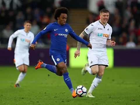 5 điểm nhấn Swansea 0-1 Chelsea: Trừng phạt Willian; Conte đau đầu