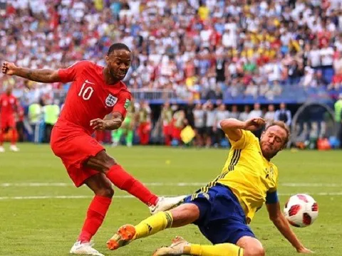 5 điểm nhấn Thụy Điển 0-2 Anh: Southgate thành công nhờ... bóng rổ, Sterling dính vận đen