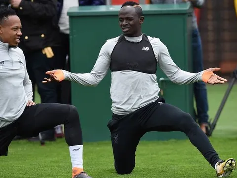 5 'điểm nhấn' trong buổi tập của Liverpool trước trận Roma: Salah tươi cười; Mane đòi công bằng