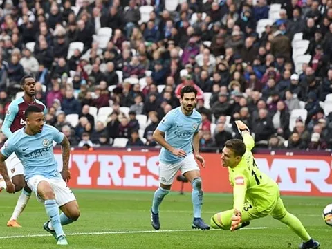 5 điểm nhấn West Ham 1-4 Man City: "Lần đầu tiên" của Sterling