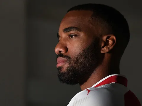 5 điều không thể bỏ qua về Lacazette - Hợp đồng kỉ lục của Arsenal