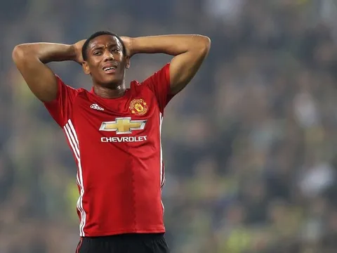 Anthony Martial và những nỗi khổ không biết nói cùng ai tại Man United