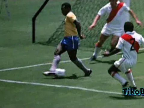 50 năm trước, Pelé 'quẩy' ra sao?