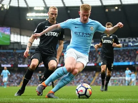 Chiến thuật nào lên ngôi ở Premier League 2017-18?