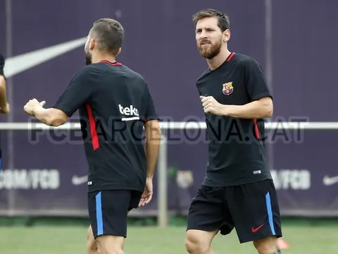 Real vô địch, Barca âm thầm rèn quân đợi Siêu kinh điển