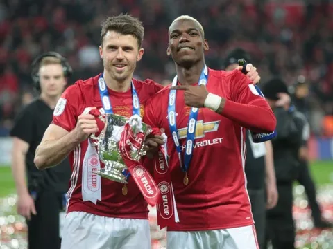 Nhờ Carrick, Paul Pogba tiến bộ hơn nhiều ở khoản này