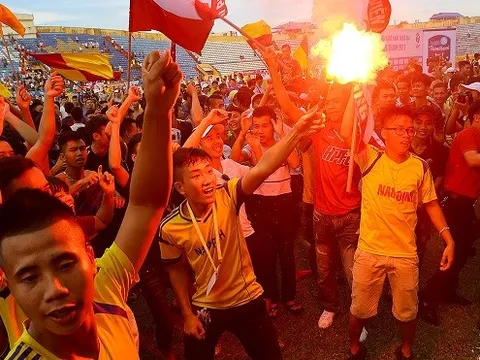 Điểm tin bóng đá Việt Nam tối 13/06: Sân Hàng Đẫy sẽ căng mình chống Hooligan; ĐT nữ Việt Nam giành HCĐ