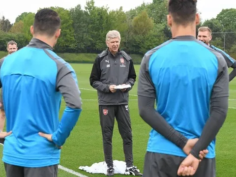 Chia tay Arsenal, đâu sẽ là điểm đến lý tưởng cho HLV Wenger?