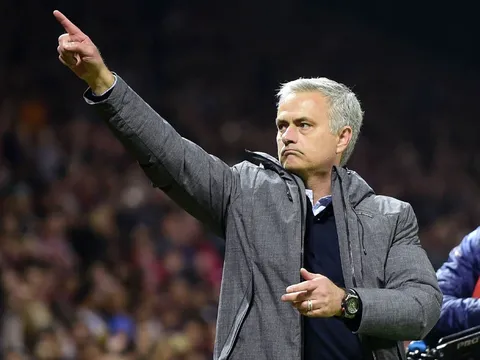 Muôn sắc thái của Mourinho khi Quỷ đỏ vào chơi trận chung kết