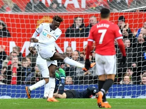 Chấm điểm Man Utd: Vinh danh "kỉ lục gia" Lukaku