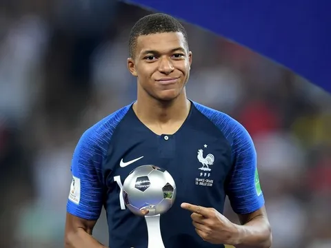 NÓNG: Mbappe chính thức lên tiếng trước sự quan tâm của MU, Real